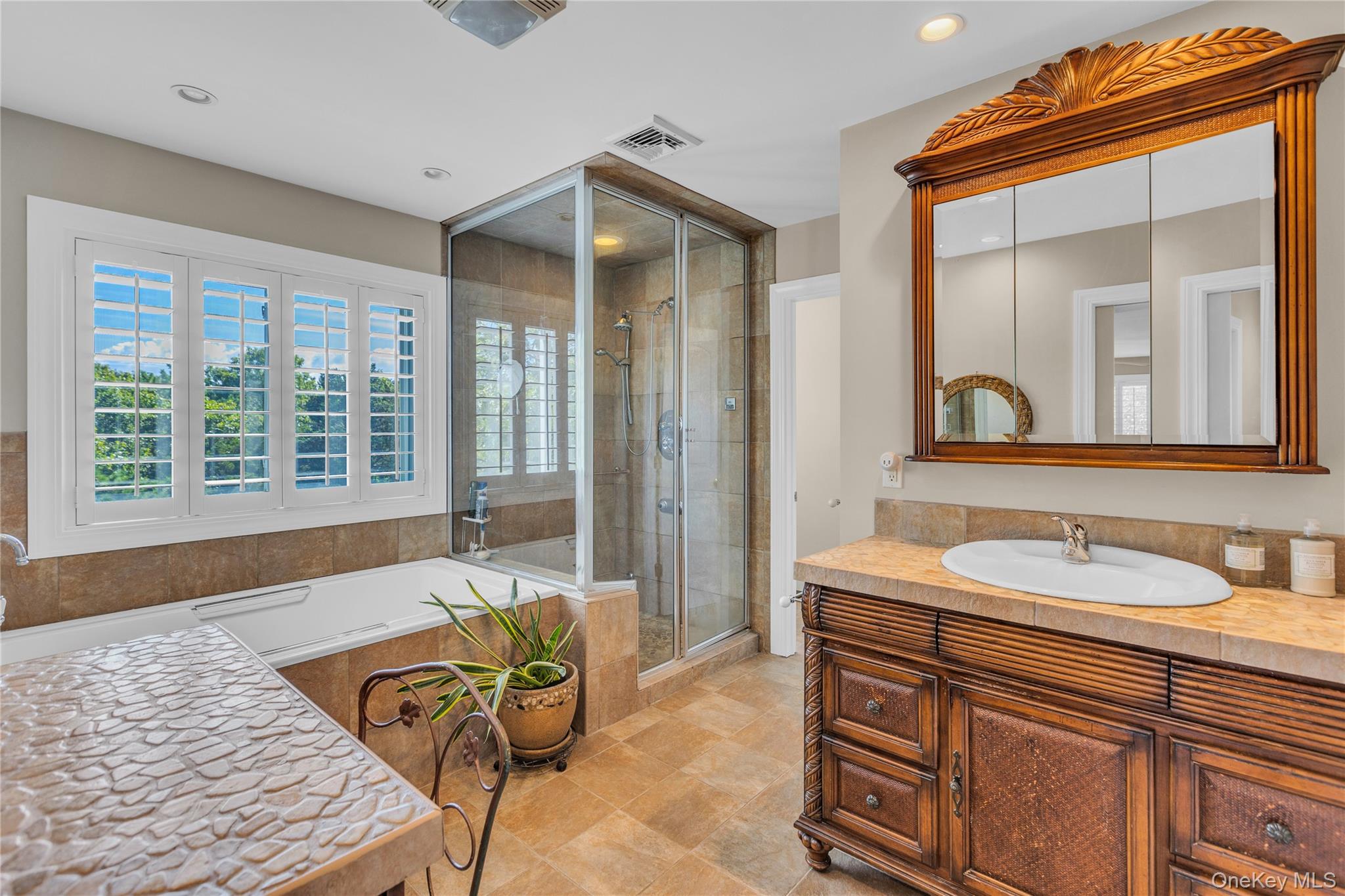 #12 photo, 7 Beach Plum Drive, Northport , NY 11768