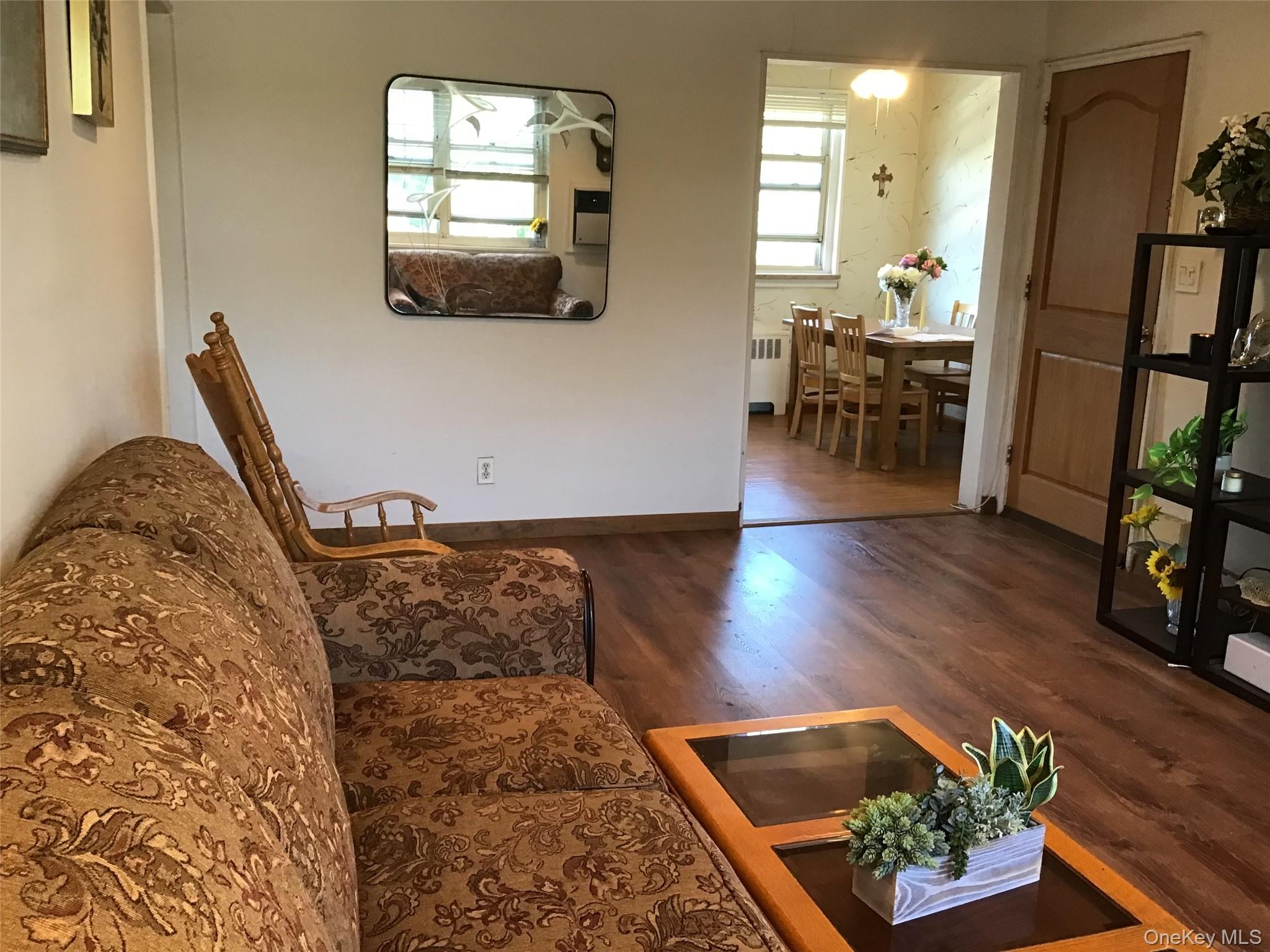 #2 photo, 58-28 251 Street, Little Neck , NY 11362