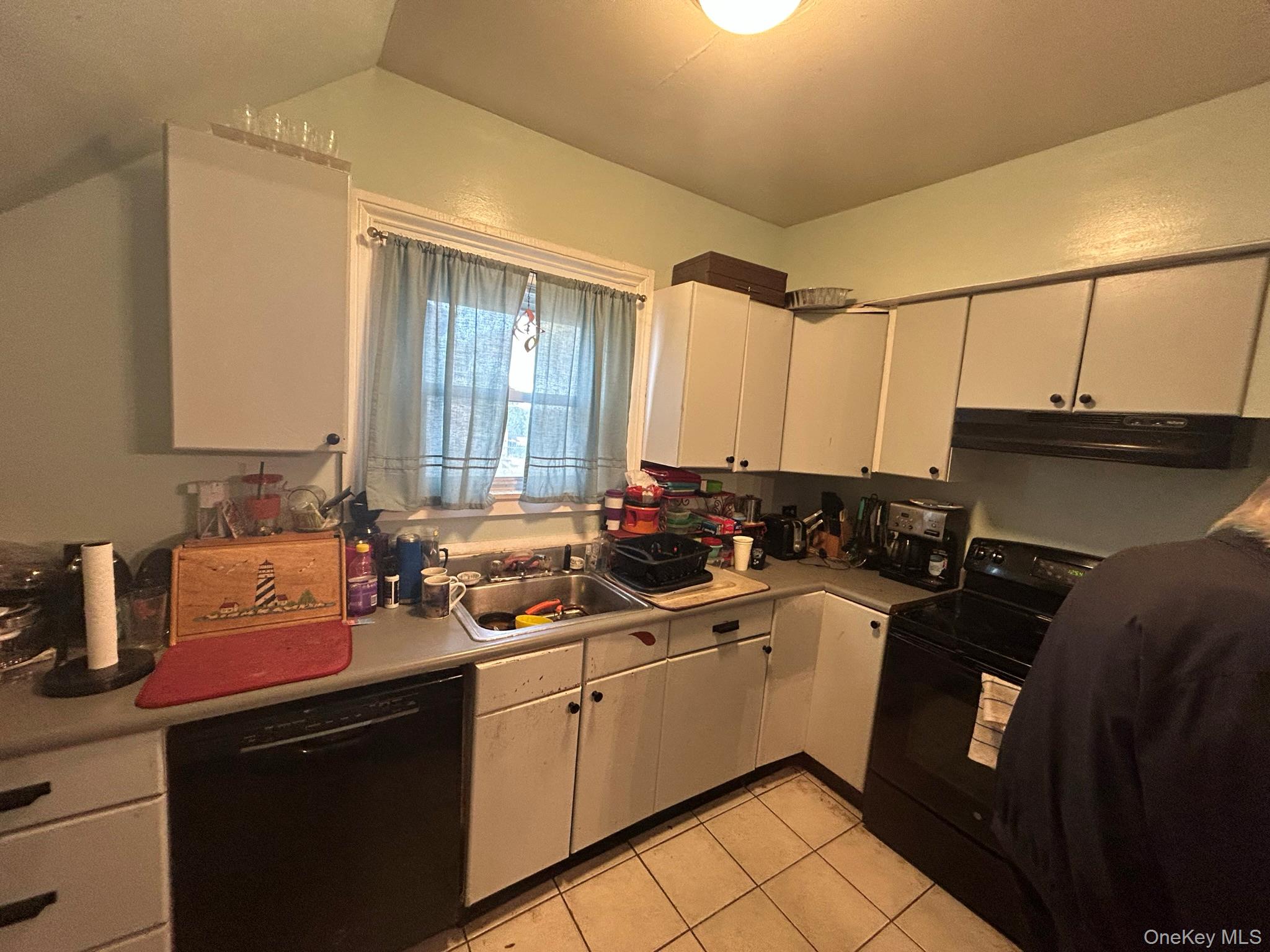 #6 photo, 154 Fair Street, Kingston , NY 12401