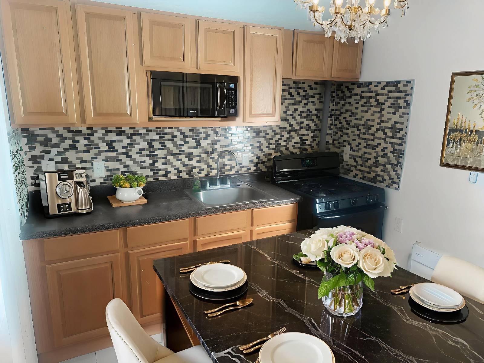 #5 photo, 9567 111th Street, Richmond Hill , NY 11419