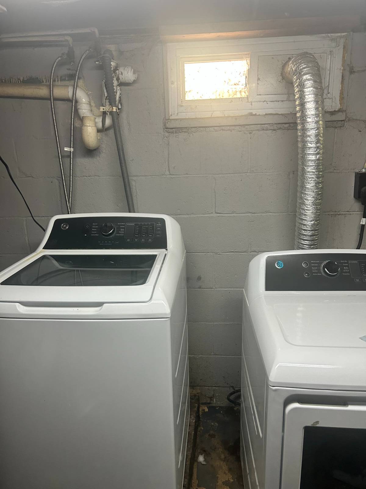 #3 photo, 1459 Manatuck Blvd, Bay Shore , NY 11706