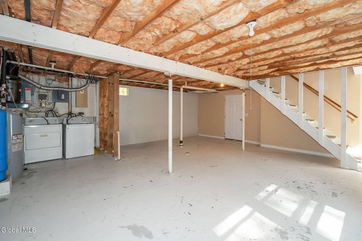 #18 photo, 309 Carrera Lane, Granville , NY 12832