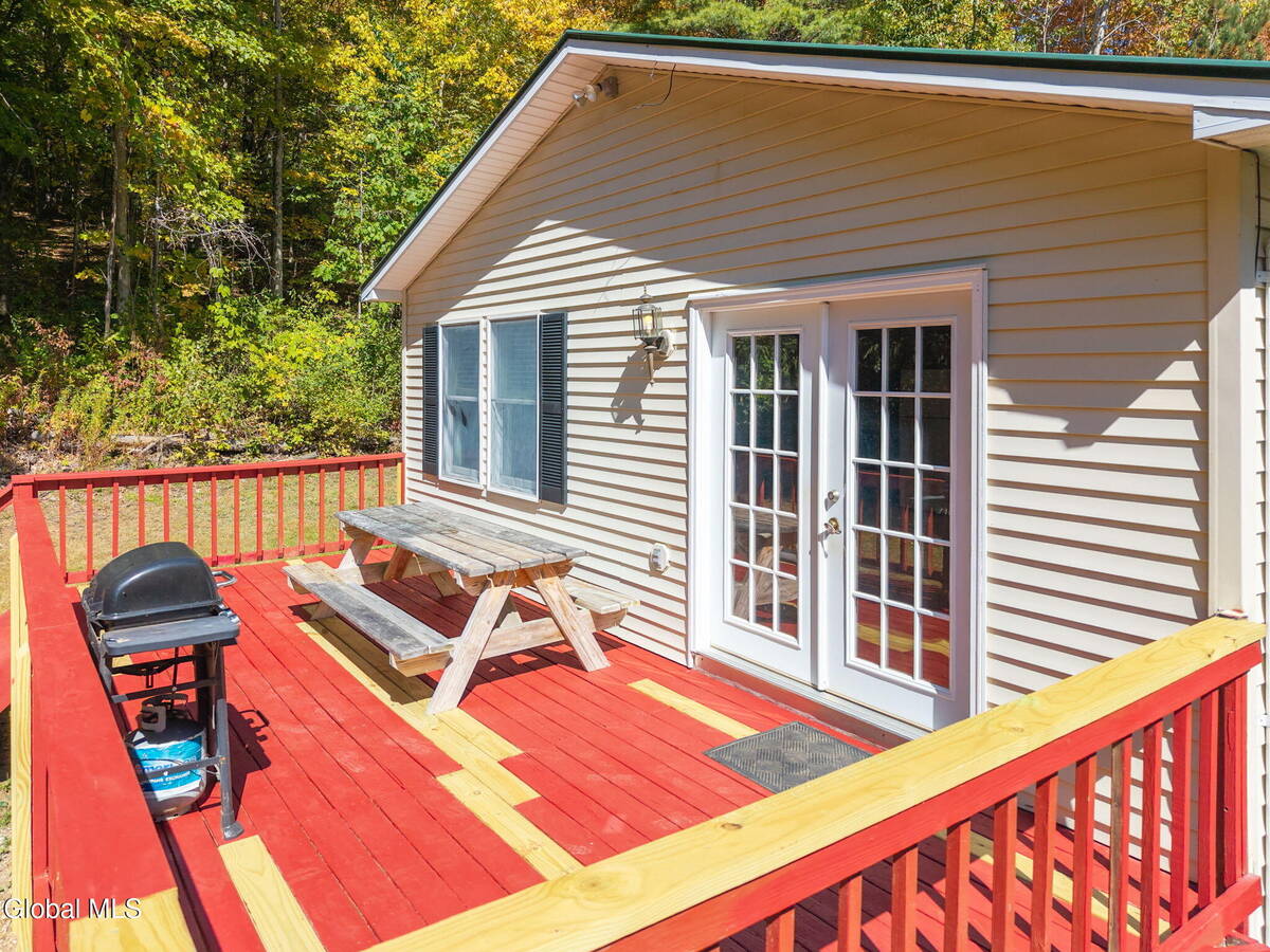 #25 photo, 309 Carrera Lane, Granville , NY 12832