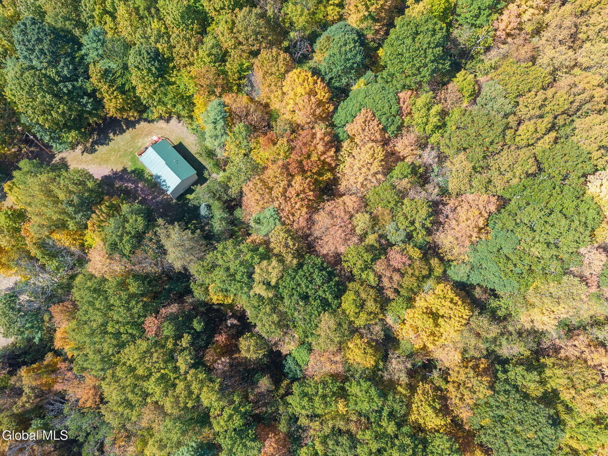 #42 photo, 309 Carrera Lane, Granville , NY 12832