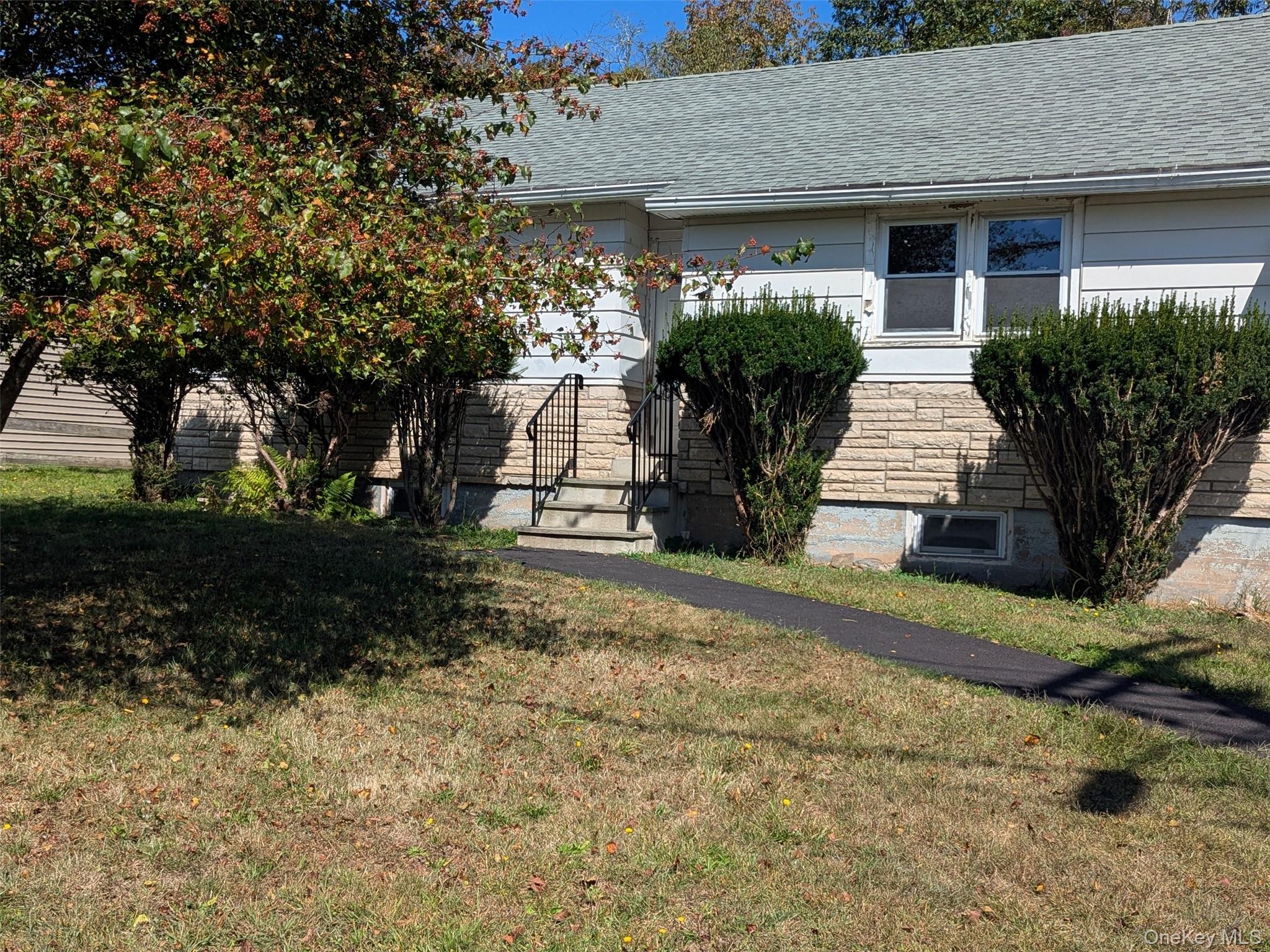 #1 photo, 21 Hillside Avenue, Woodbourne , NY 12788