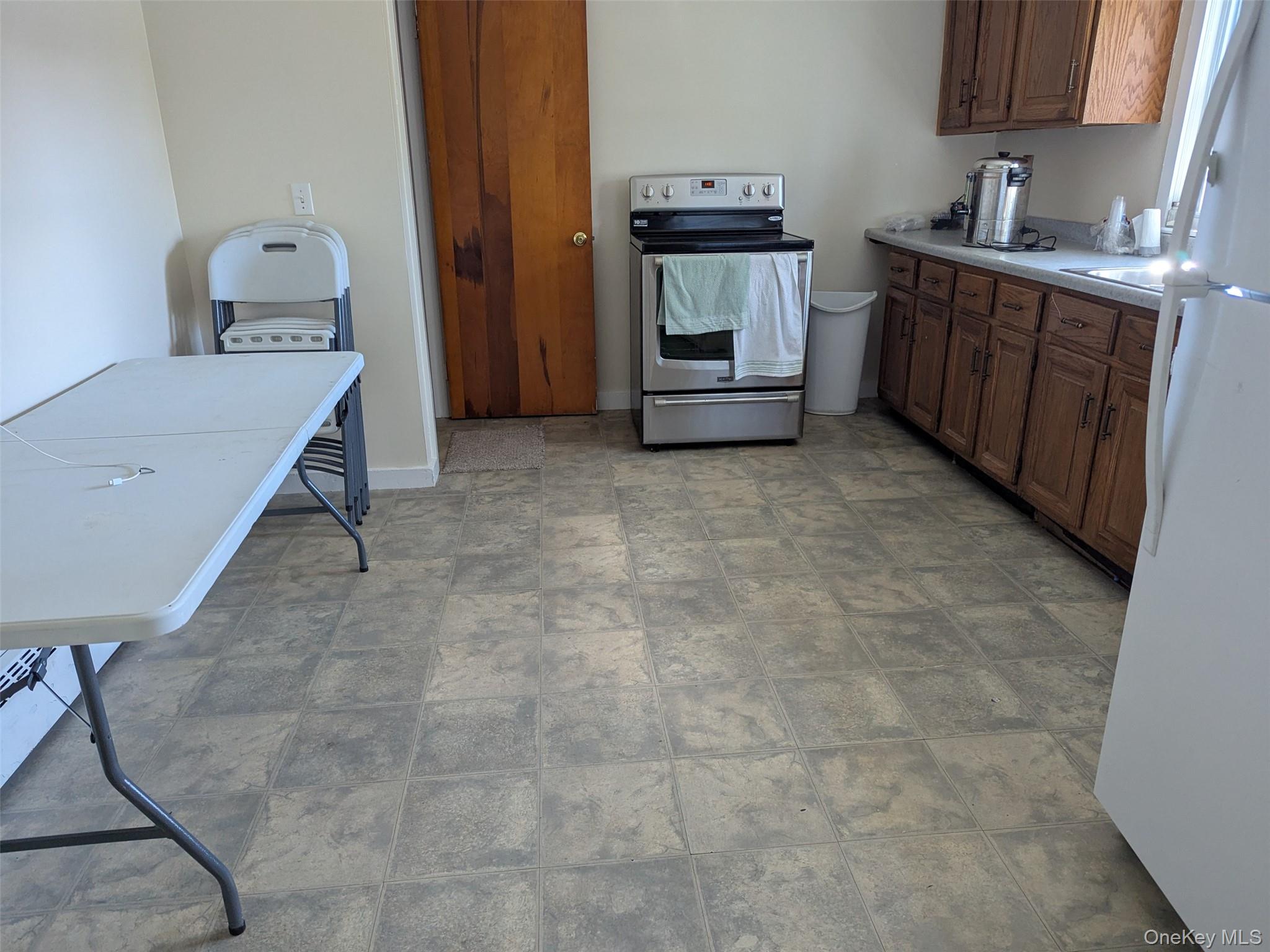 #4 photo, 21 Hillside Avenue, Woodbourne , NY 12788