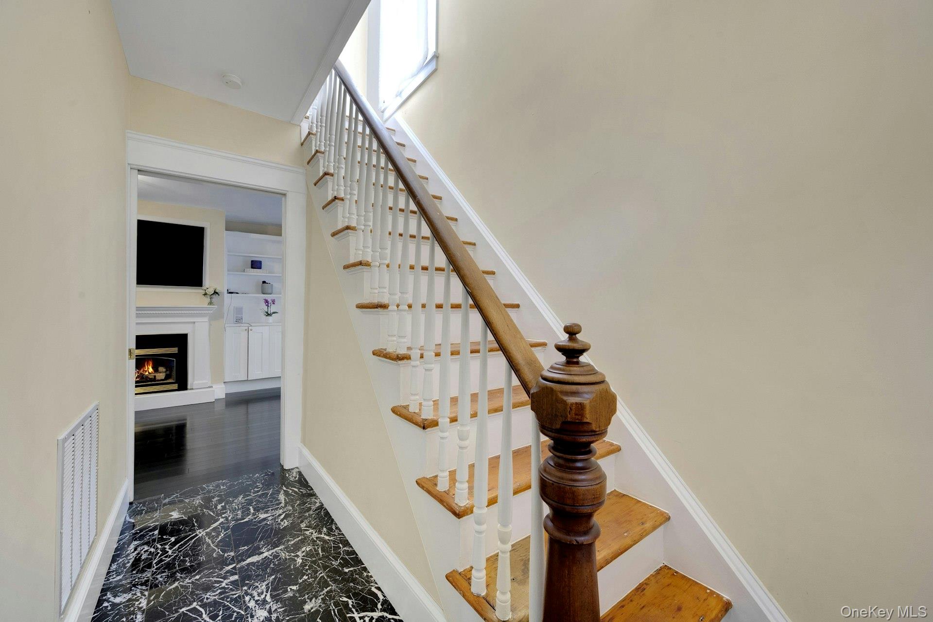 #11 photo, 5 Glen Street, Ossining , NY 10562