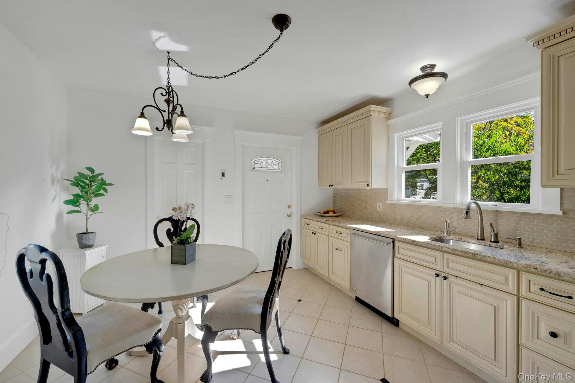 #4 photo, 5 Glen Street, Ossining , NY 10562