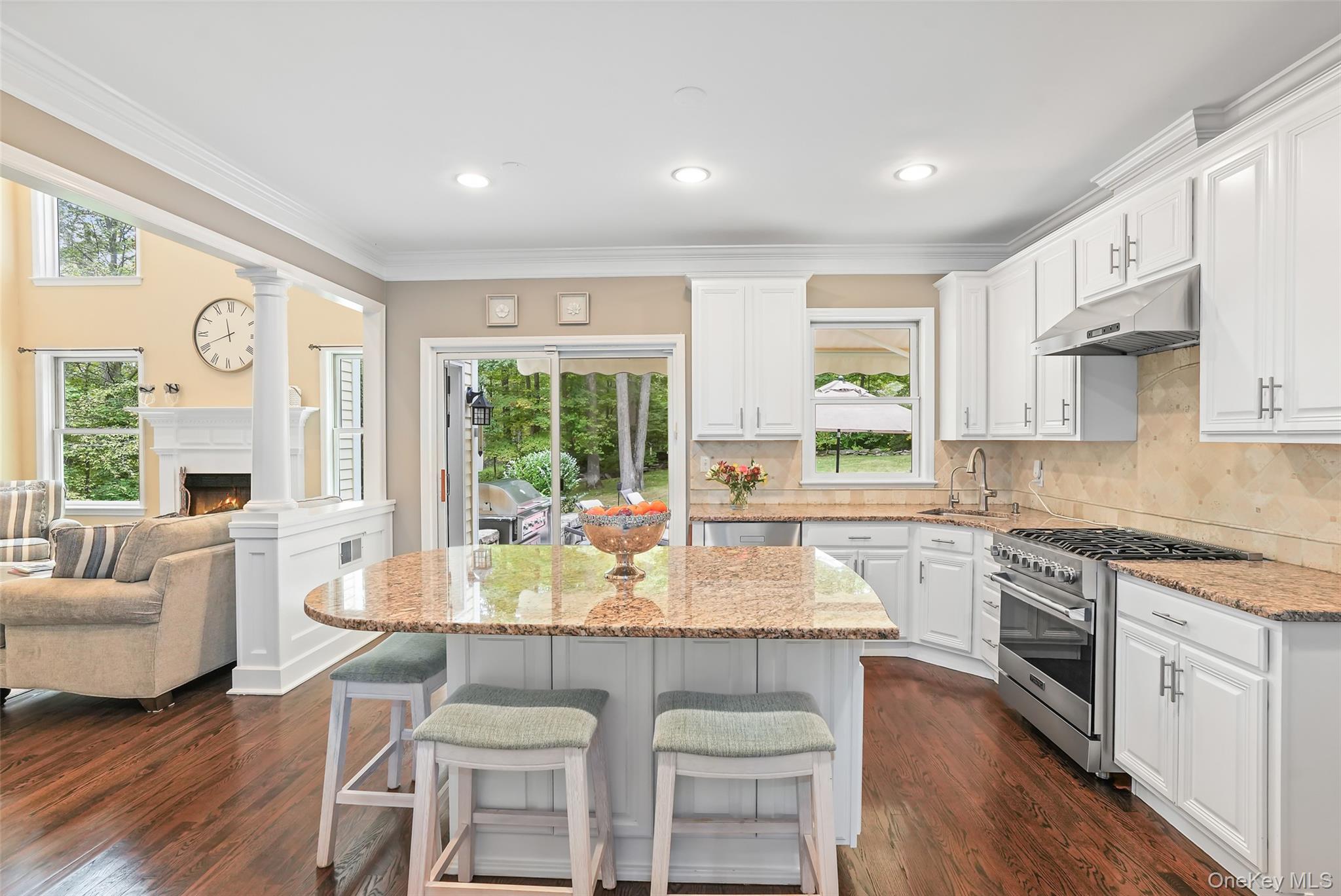 #7 photo, 19 Ledgewood Lane, South Salem , NY 10590