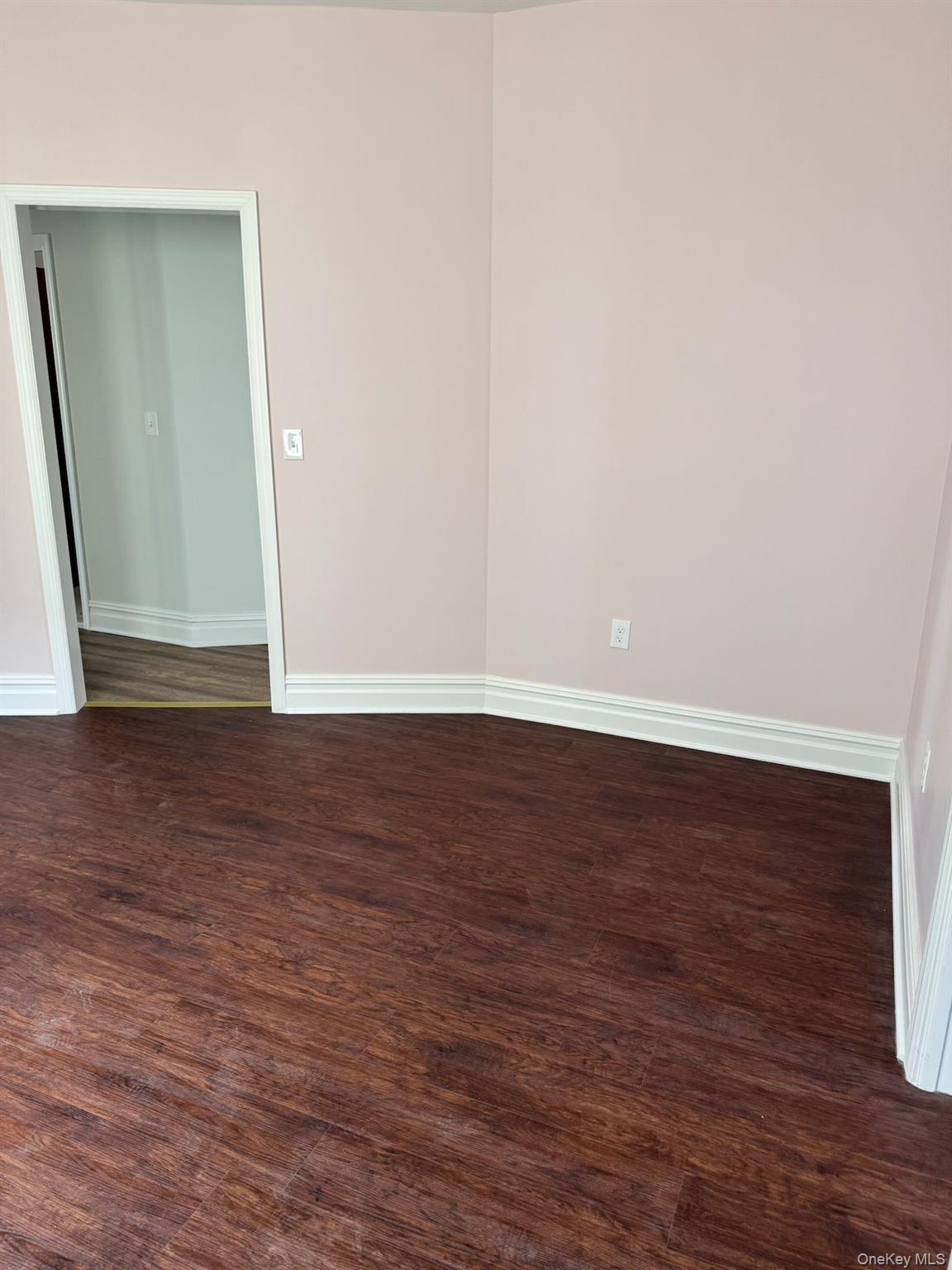 #7 photo, 14402 91 Avenue, クイーンズ区 Jamaica , NY 11435