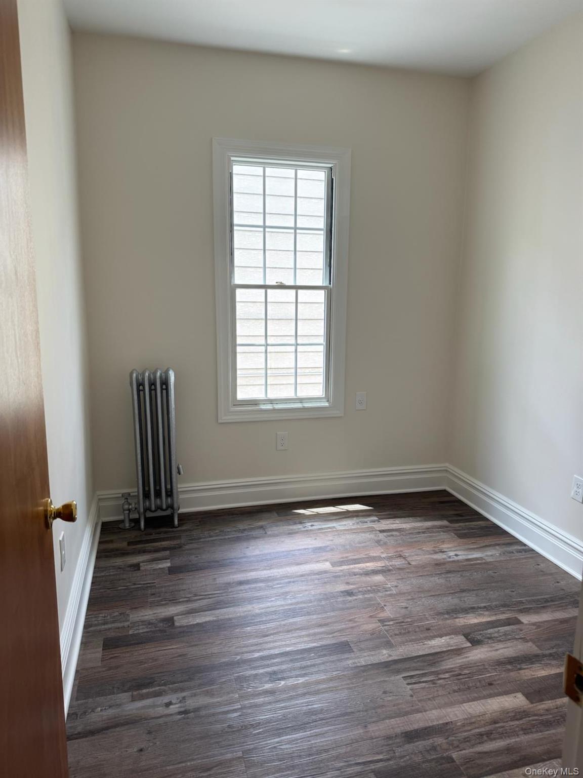 #9 photo, 14402 91 Avenue, クイーンズ区 Jamaica , NY 11435