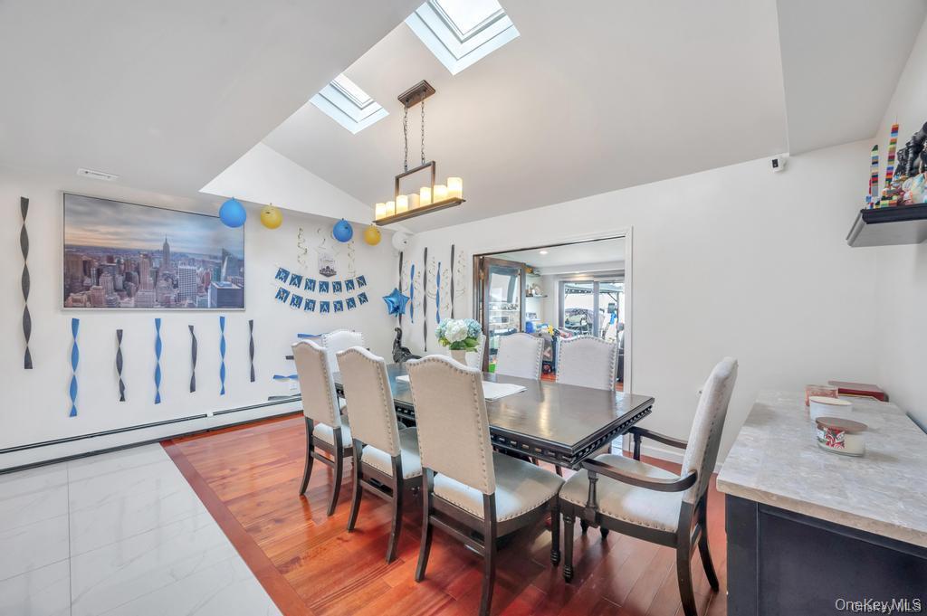 #10 photo, 11 Berry Lane, Hicksville , NY 11801