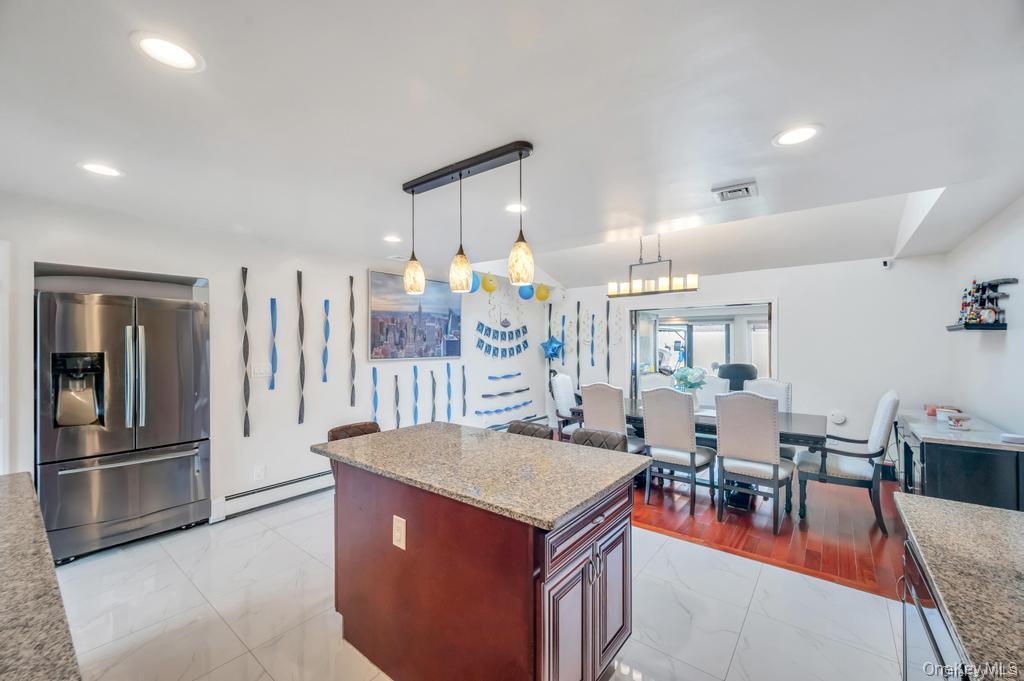 #6 photo, 11 Berry Lane, Hicksville , NY 11801