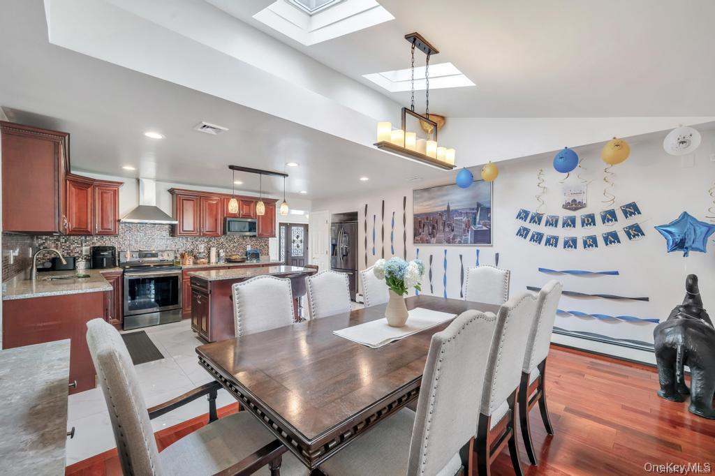 #9 photo, 11 Berry Lane, Hicksville , NY 11801