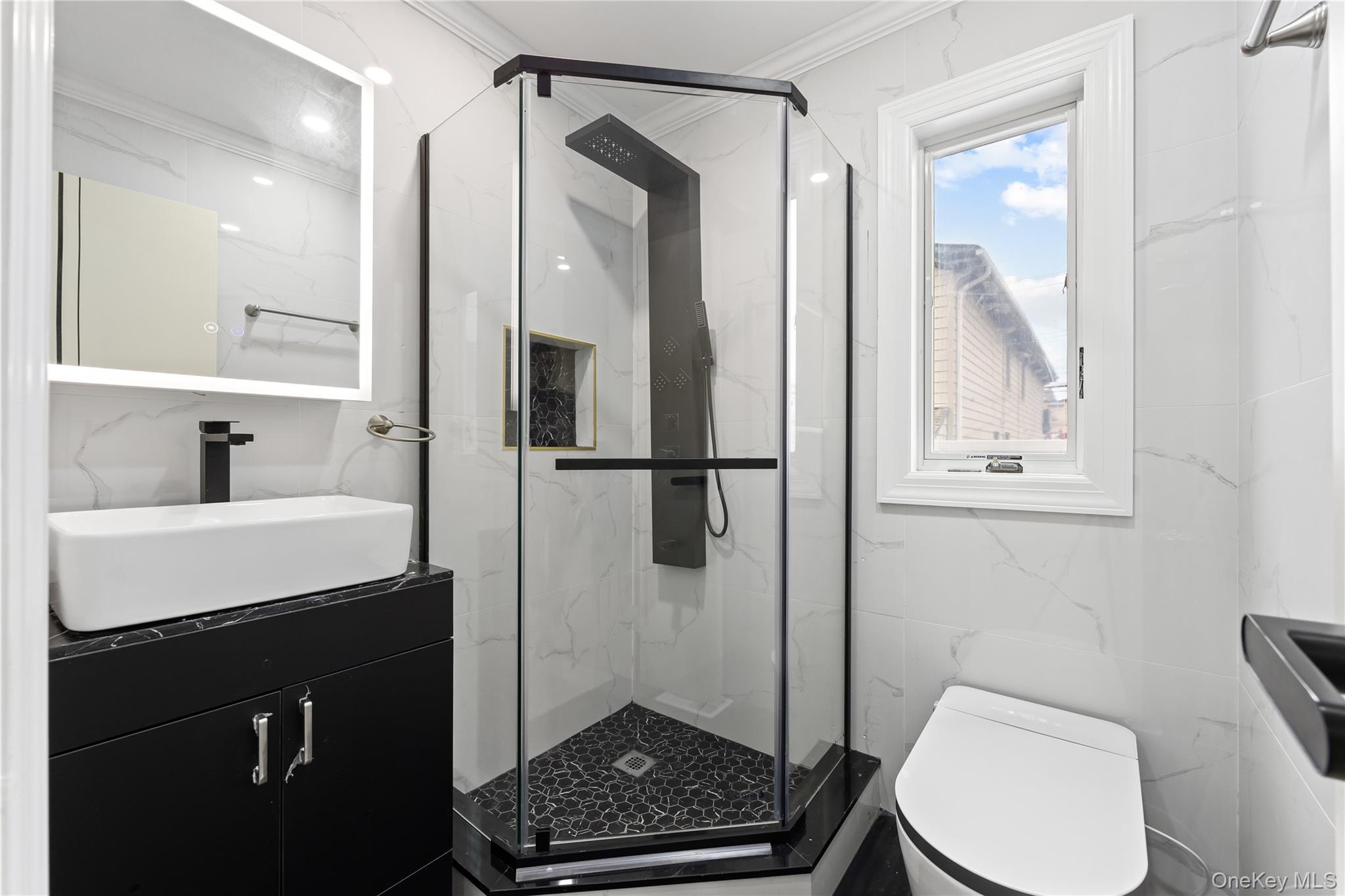 #11 photo, 4 S 11th Street, New Hyde Park , NY 11040