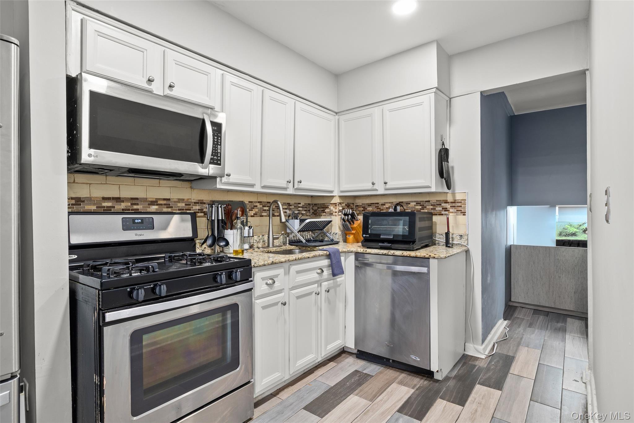 #9 photo, 504 Merrick Road, Lynbrook , NY 11563