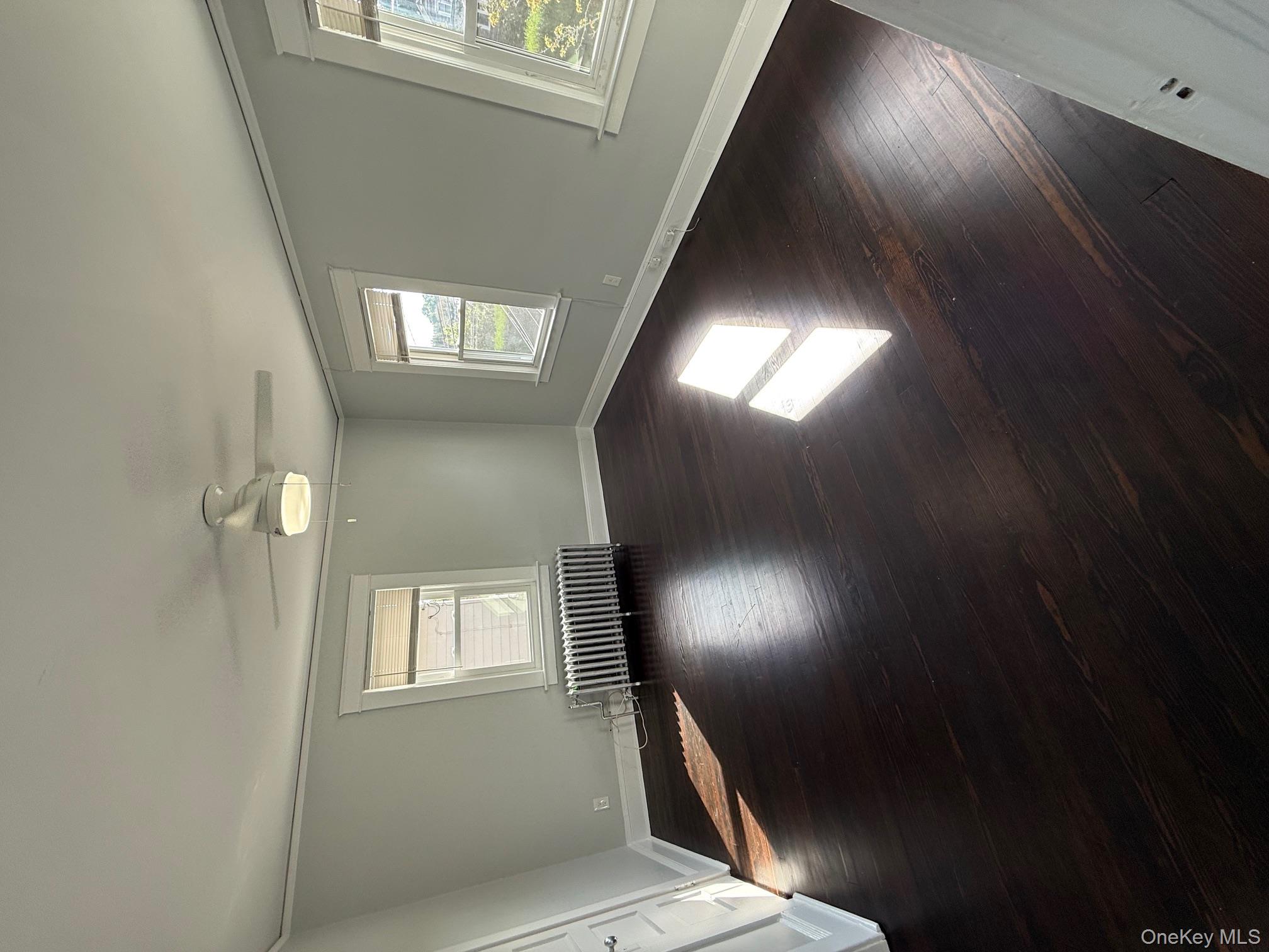 #5 photo, 11 North Street, ナッソー郡 Glen Cove , NY 11542