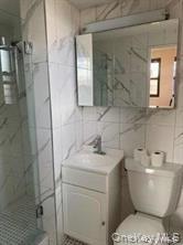 #3 photo, 98-41 64 Rd, クイーンズ区 Rego Park , NY 11374