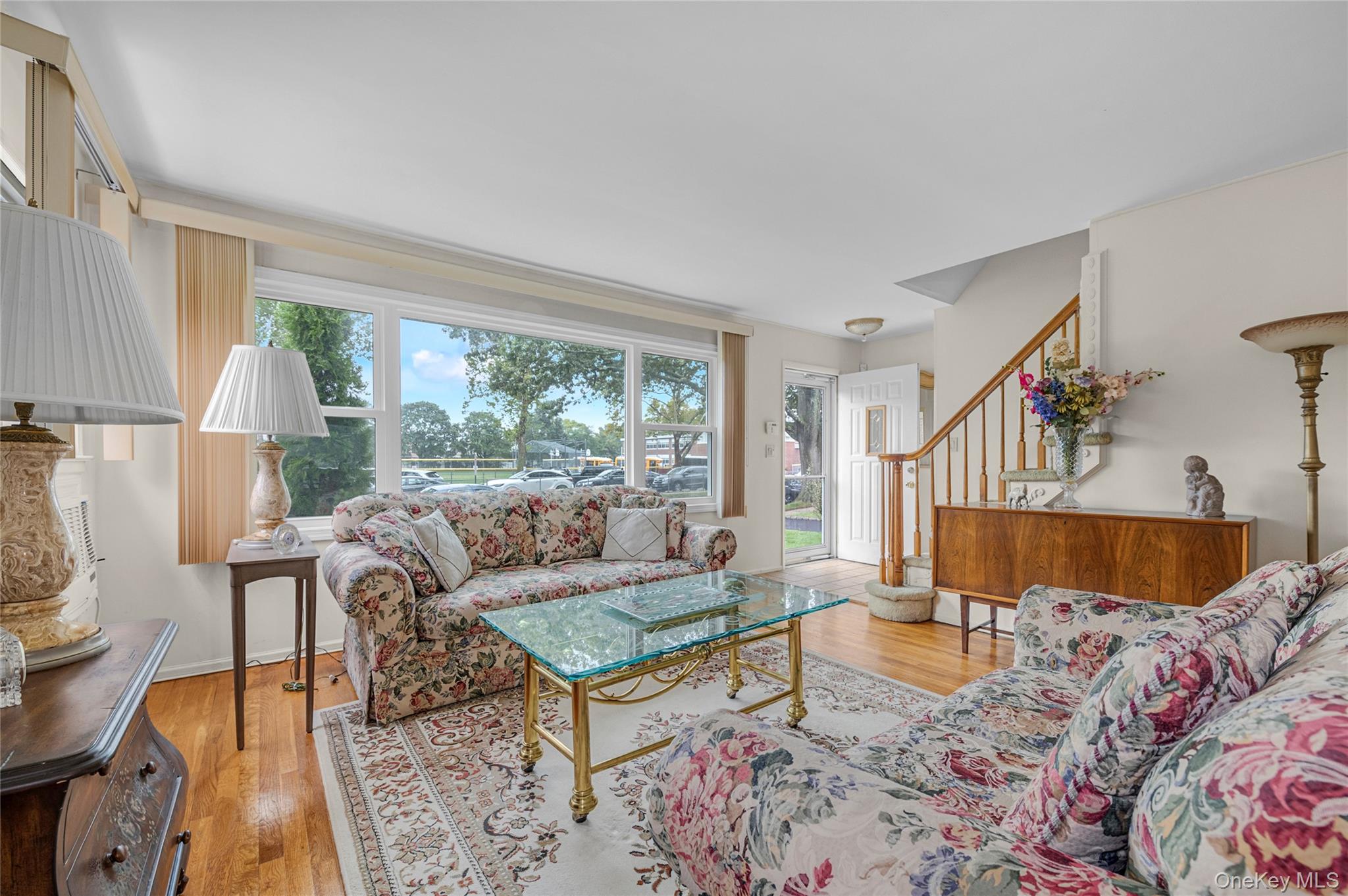 #2 photo, 25 Campbell Street, New Hyde Park , NY 11040