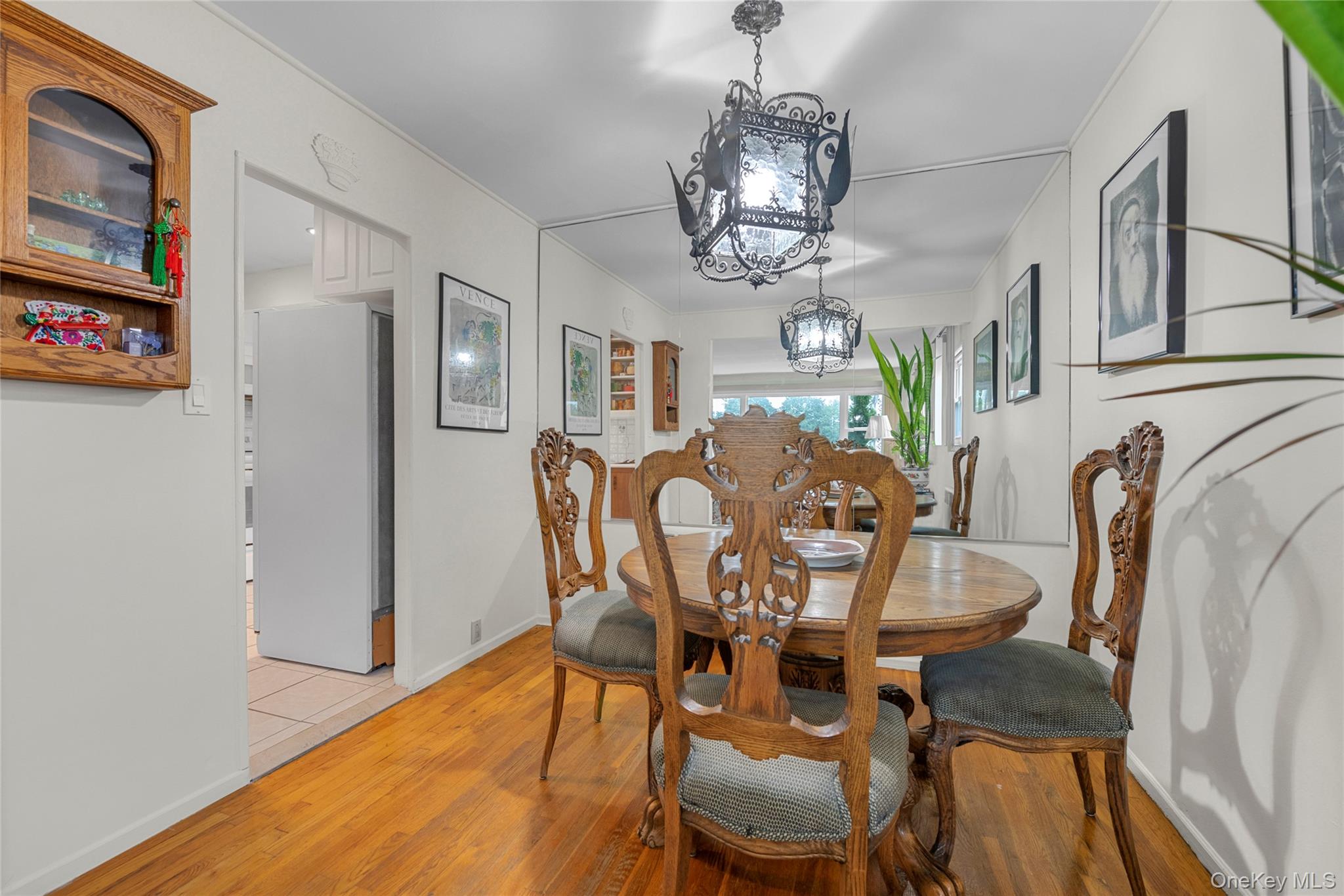 #5 photo, 25 Campbell Street, New Hyde Park , NY 11040