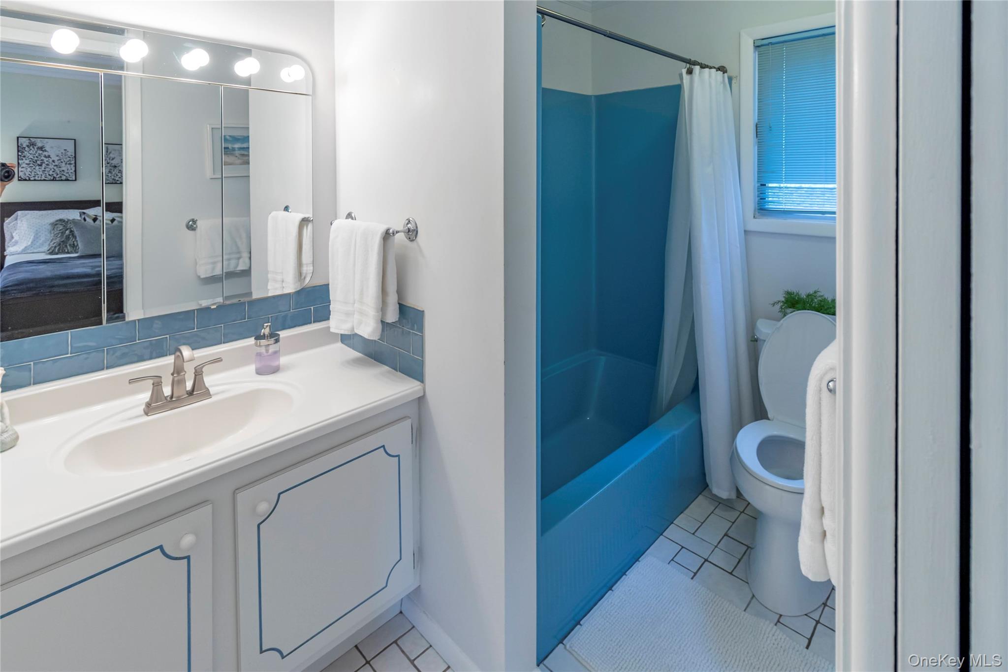 #13 photo, 18 Alanson Lane, Hampton Bays , NY 11946