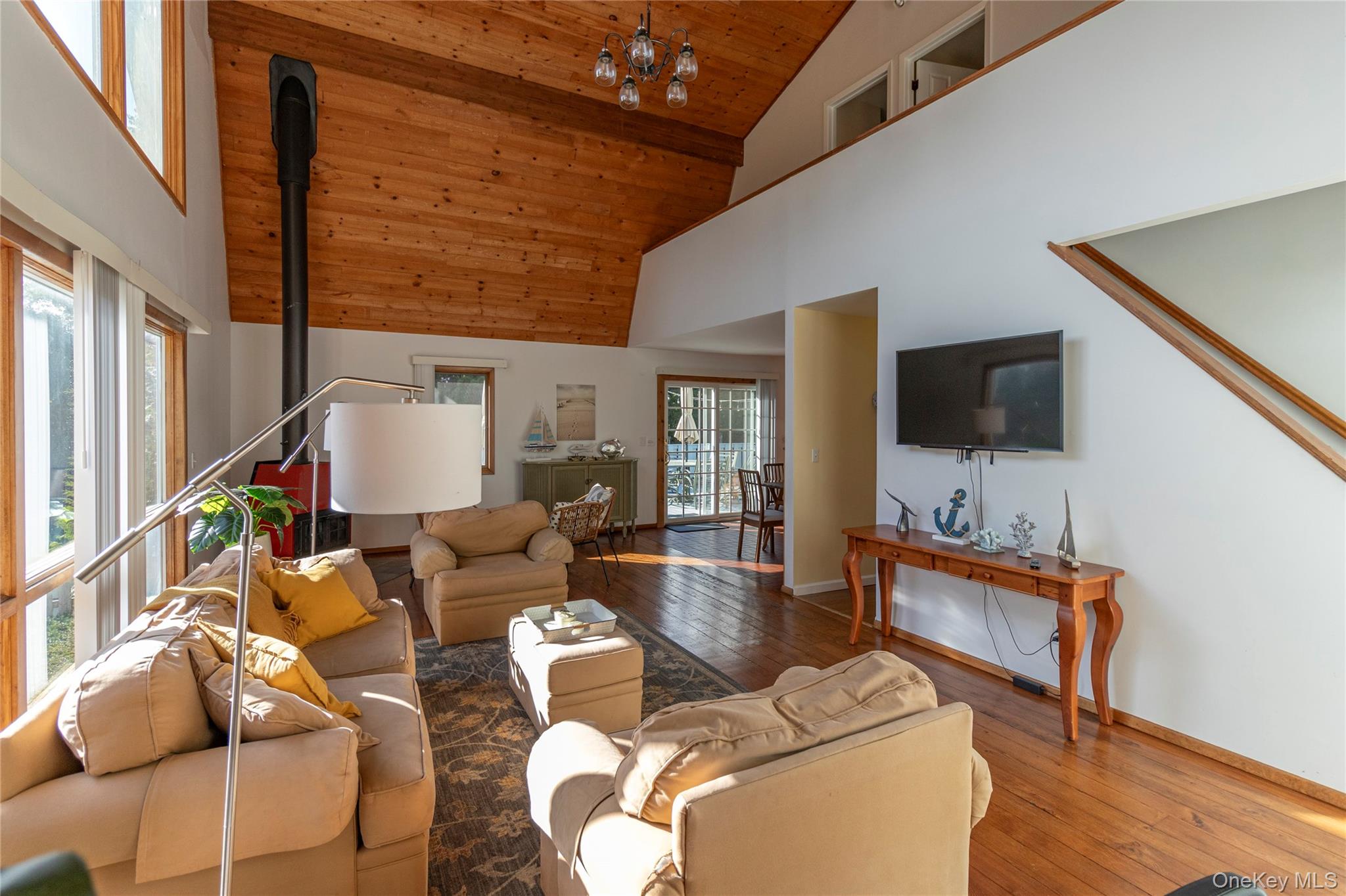 #6 photo, 18 Alanson Lane, Hampton Bays , NY 11946