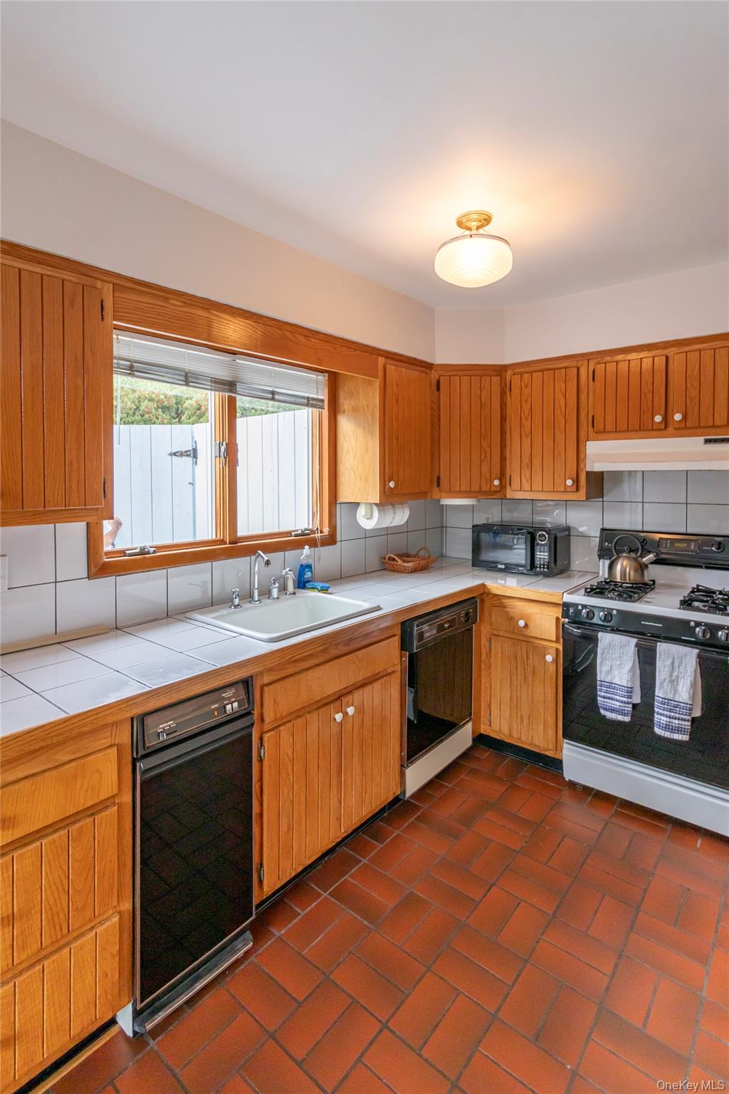 #8 photo, 18 Alanson Lane, Hampton Bays , NY 11946