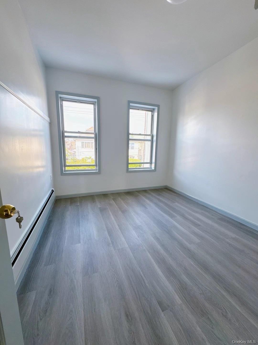 #4 photo, 852 71 Street, ブルックリン区 Brooklyn , NY 11228