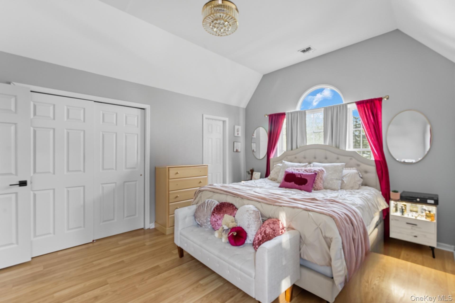 #13 photo, 42 Biltmore Drive, サフォーク郡 Mastic Beach , NY 11951