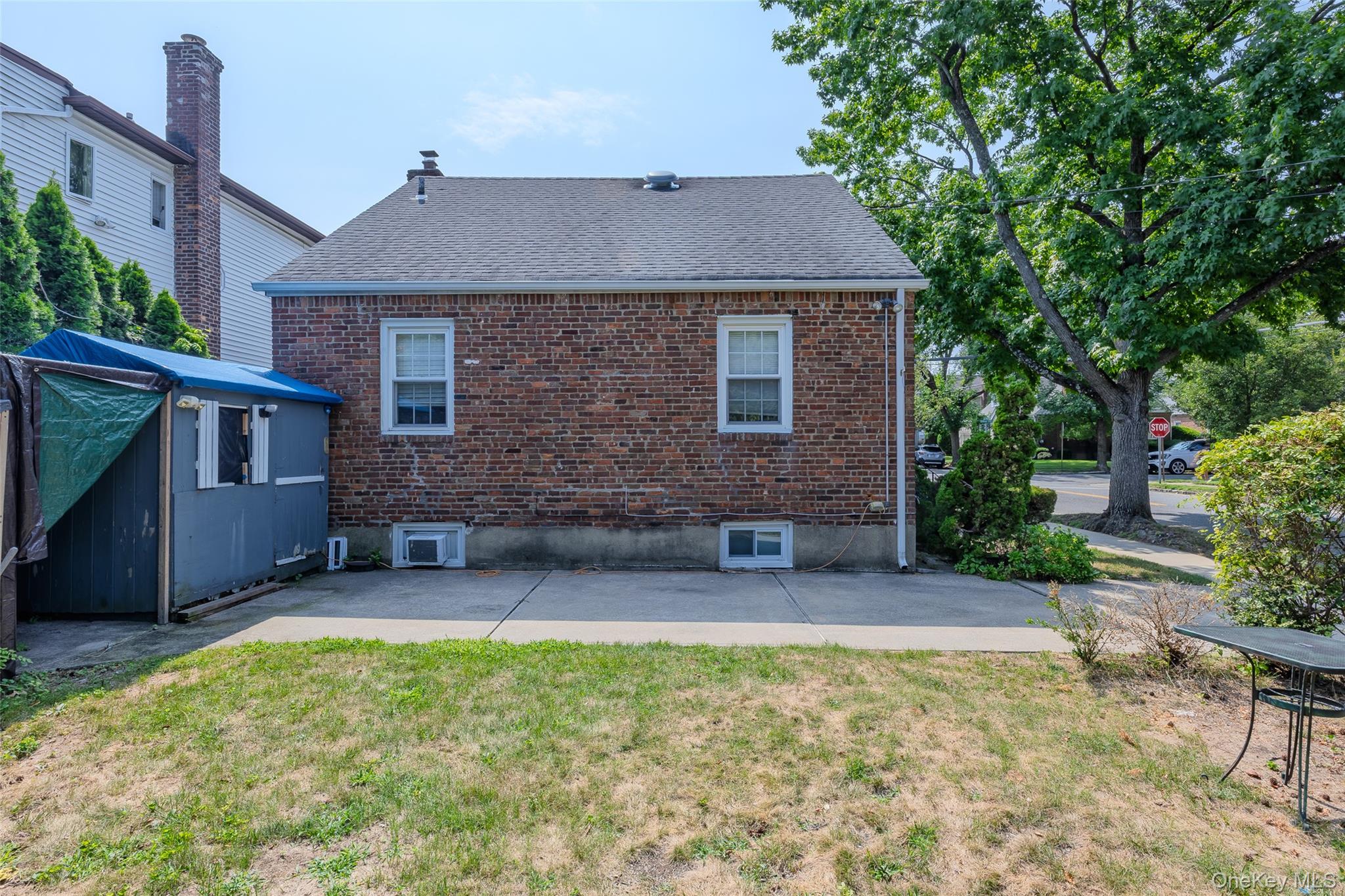 #15 photo, 1218 Terrace Boulevard, New Hyde Park , NY 11040