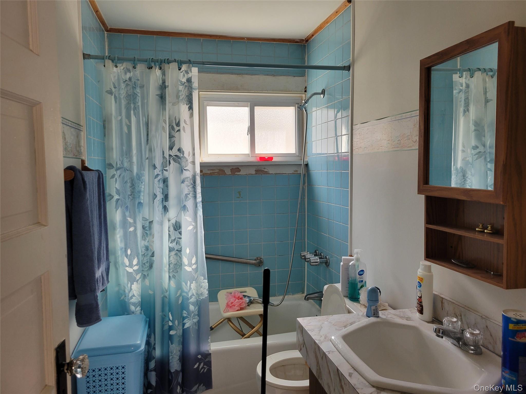 #5 photo, 50-16 Kissena Boulevard, Flushing , NY 11355