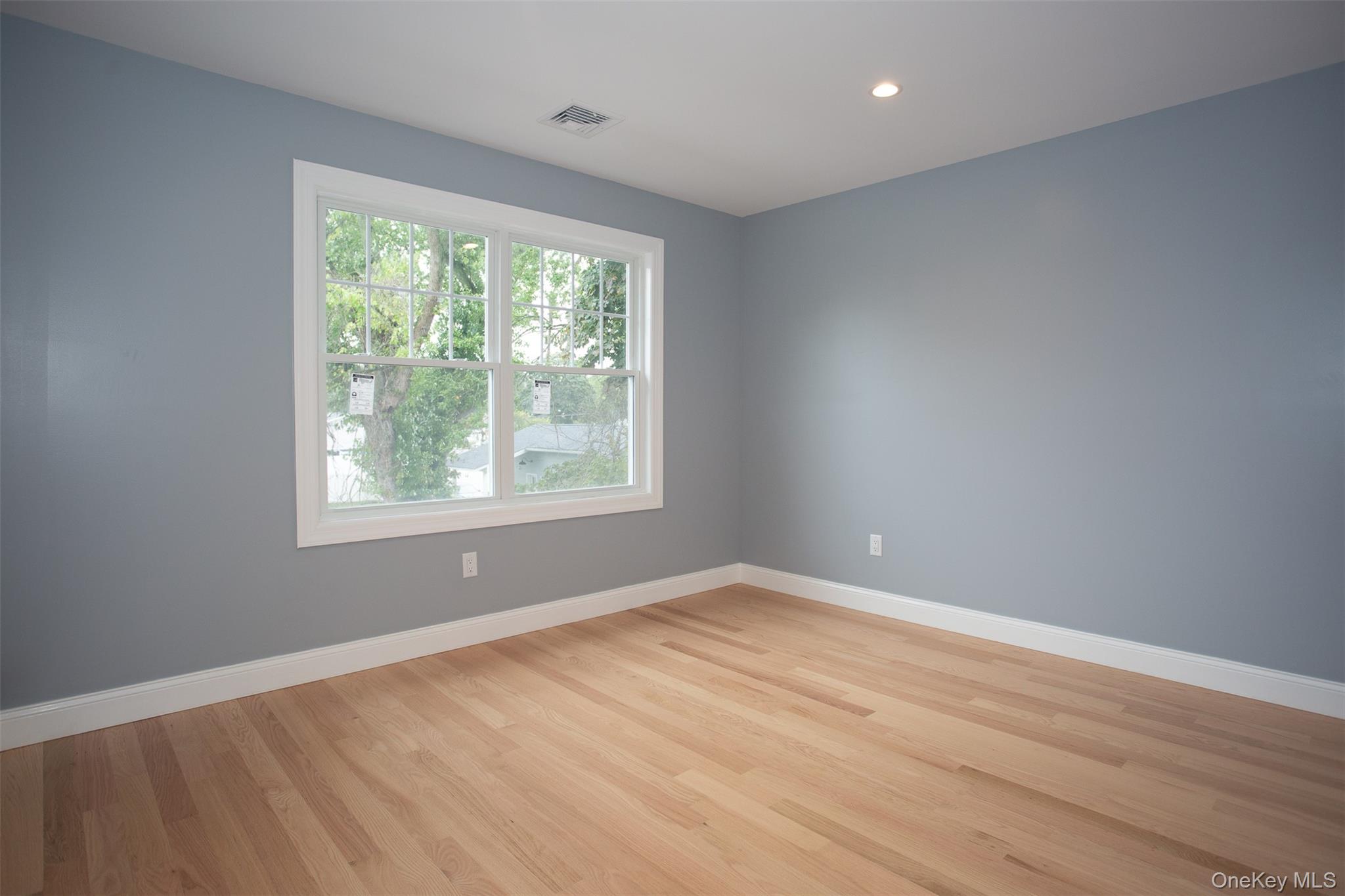 #11 photo, 87 S 31st Street, Wyandanch , NY 11798