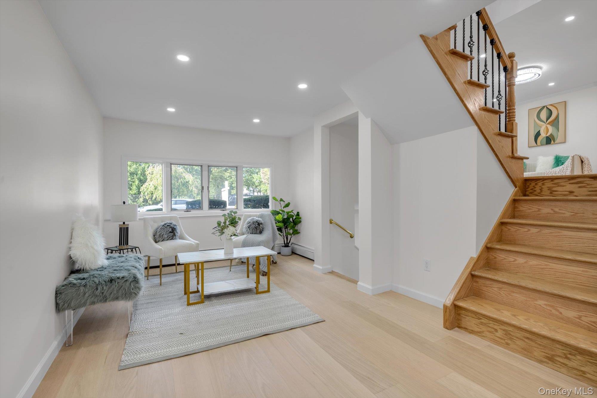 #18 photo, 58 Briar Lane, Jericho , NY 11753