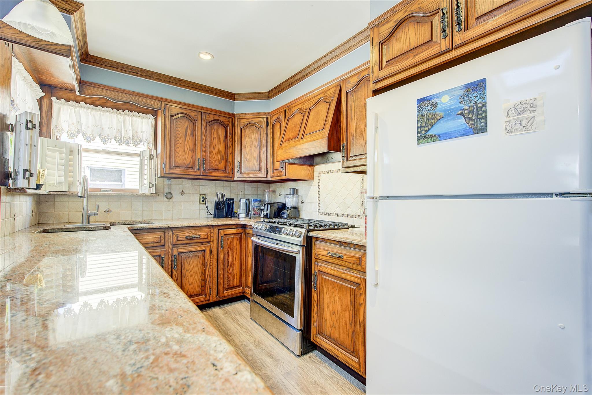 #6 photo, 106 Soifer Avenue, ナッソー郡 North Bellmore , NY 11710