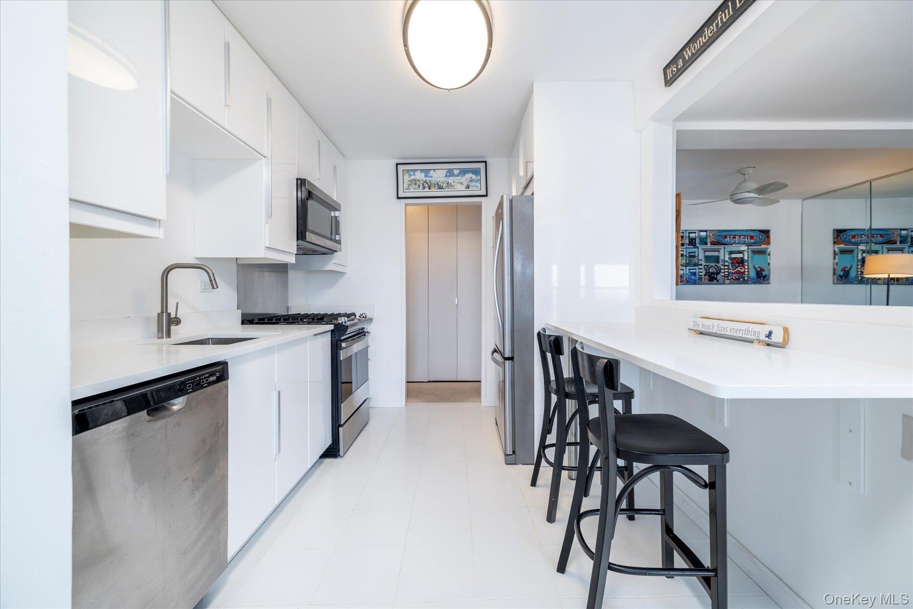 #7 photo, 522 Shore Road, Long Beach , NY 11561