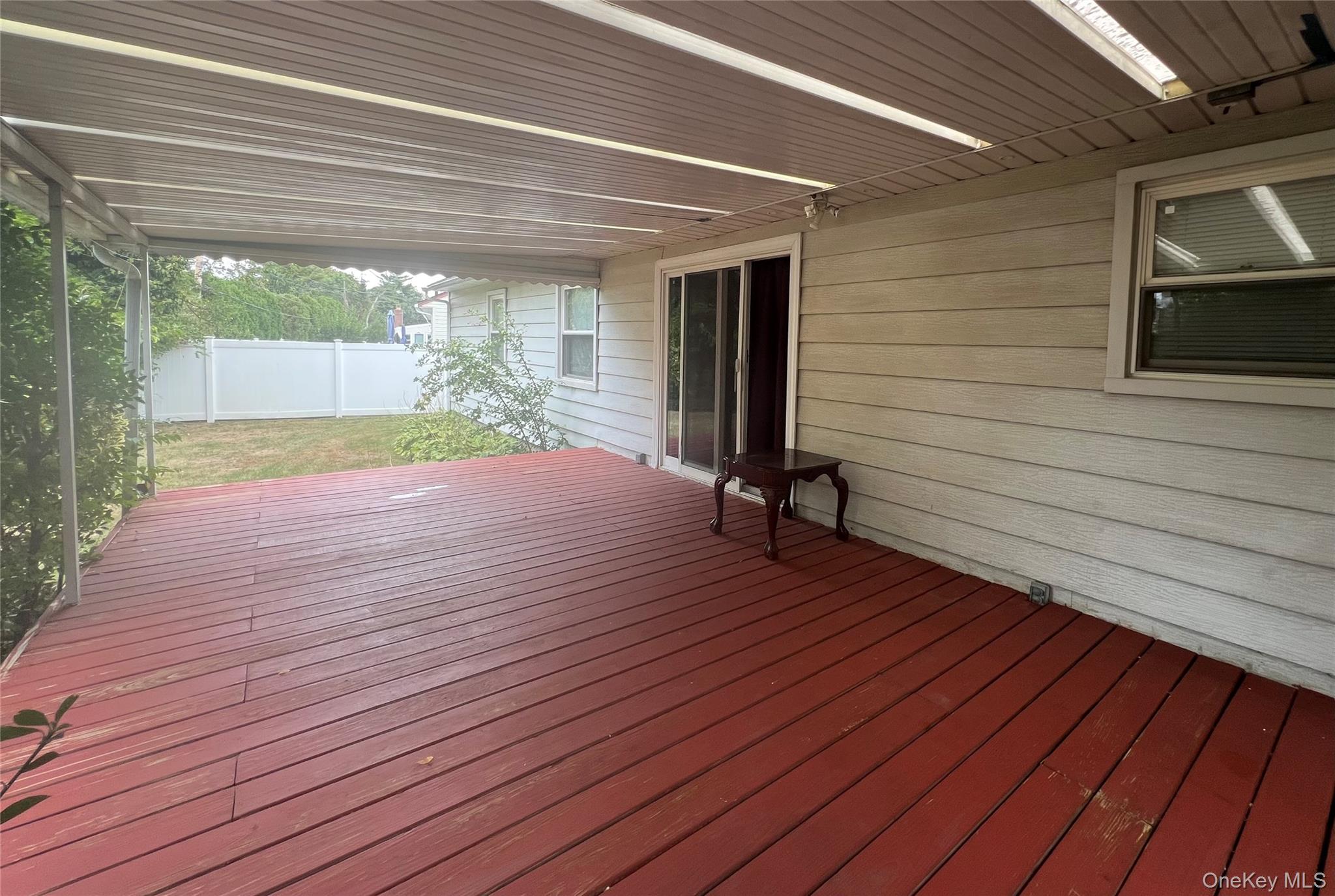 #10 photo, 694 Blackstone Avenue, East Meadow , NY 11554