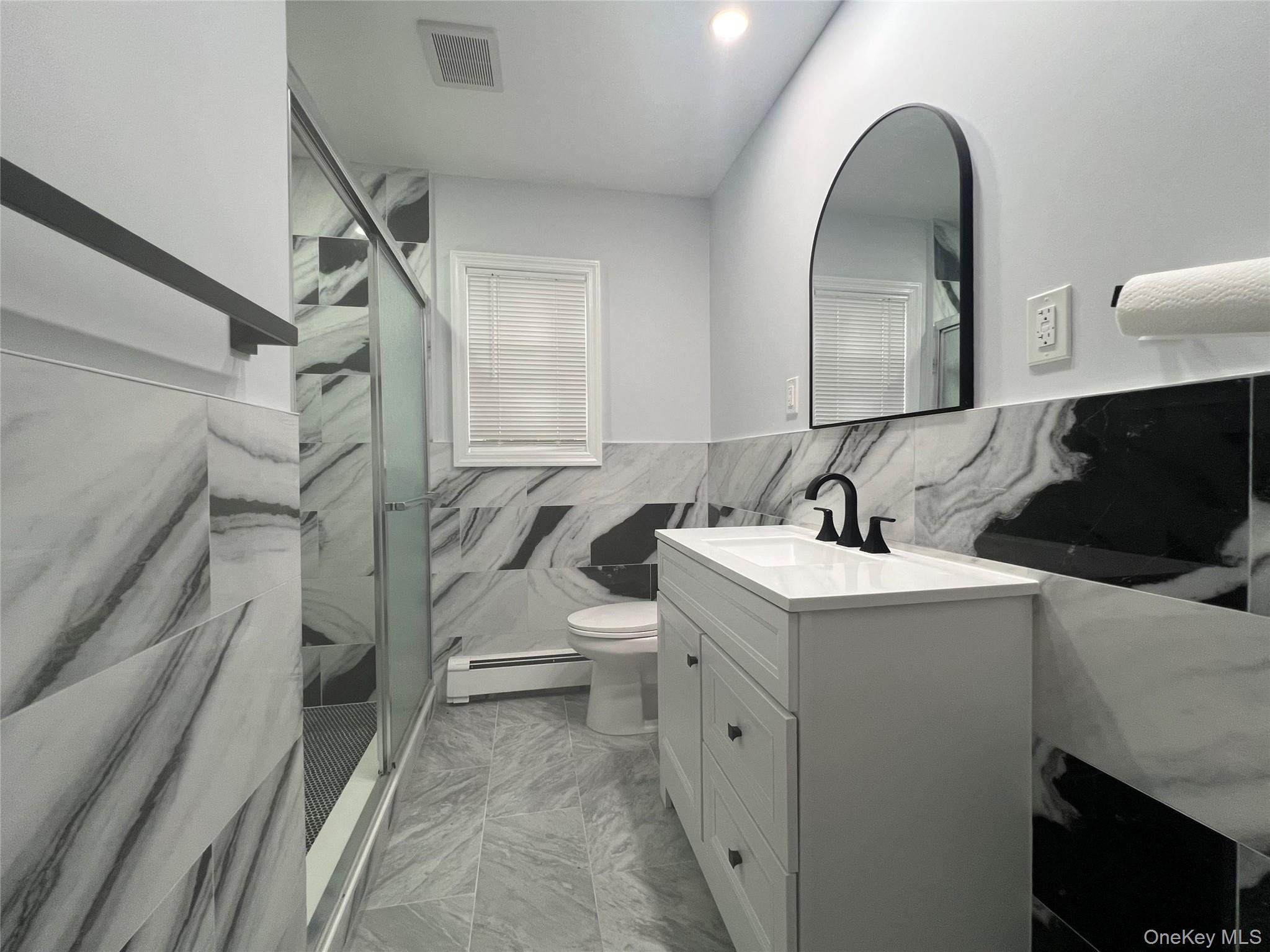 #3 photo, 694 Blackstone Avenue, East Meadow , NY 11554