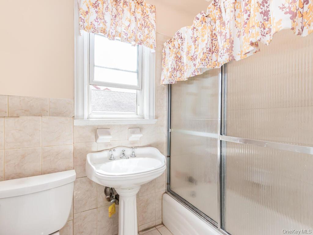 #18 photo, 410 Revere Avenue, Bronx , NY 10465