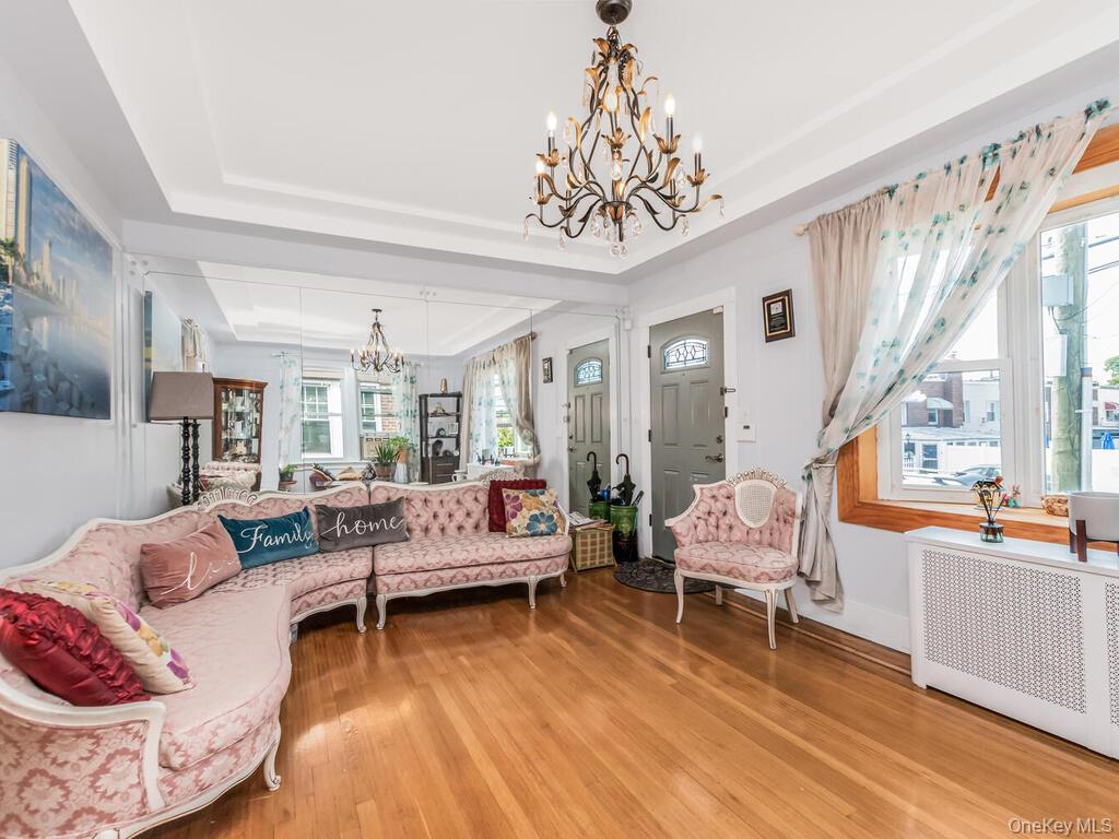 #4 photo, 410 Revere Avenue, Bronx , NY 10465