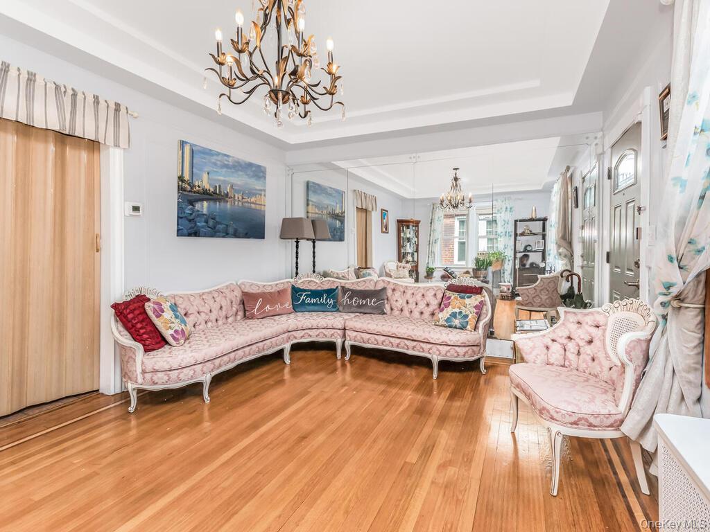 #5 photo, 410 Revere Avenue, Bronx , NY 10465