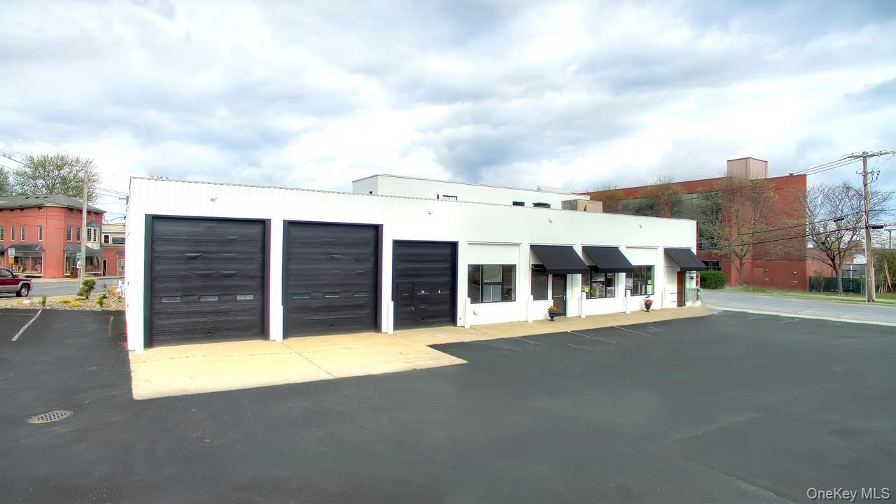 #2 photo, 21 ---754 Green   Columbia Street, Hudson , NY 12534