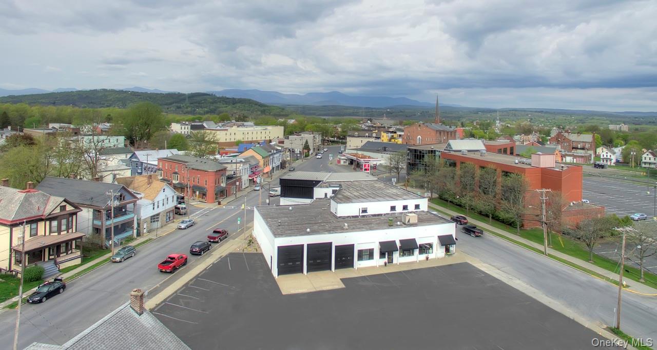 #3 photo, 21 ---754 Green   Columbia Street, Hudson , NY 12534