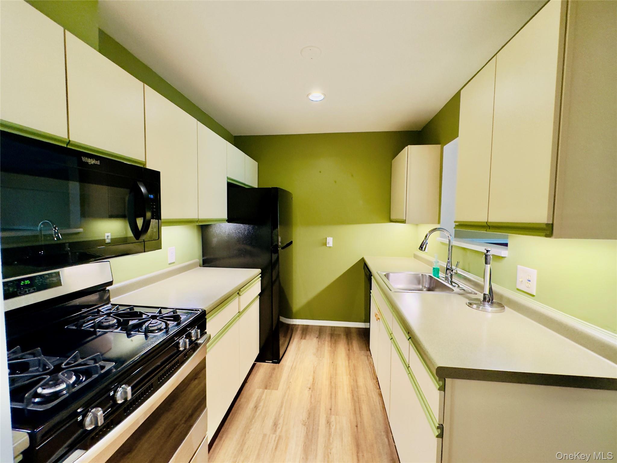 #7 photo, 193 Deer Ct Drive, Middletown , NY 10940