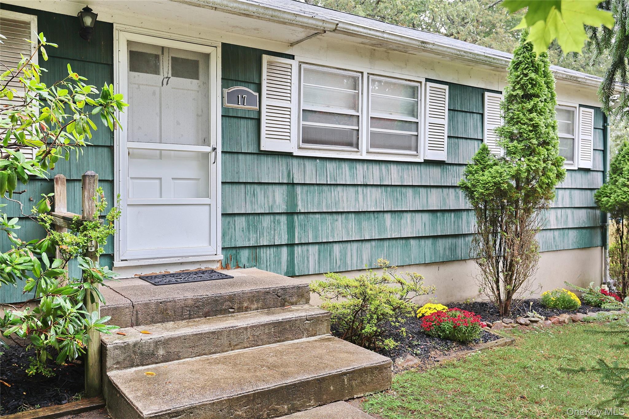 #3 photo, 17 Midway Road, Chestnut Ridge , NY 10977