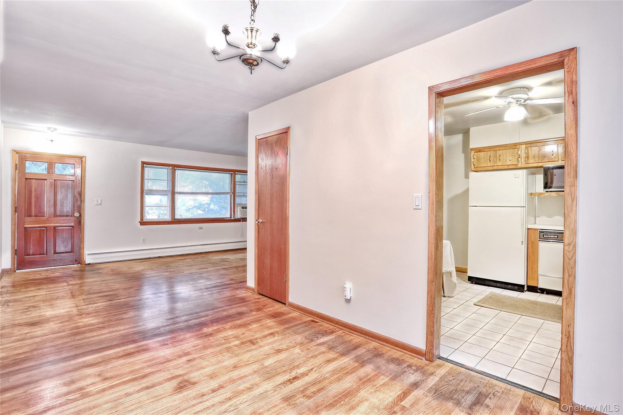 #7 photo, 17 Midway Road, Chestnut Ridge , NY 10977