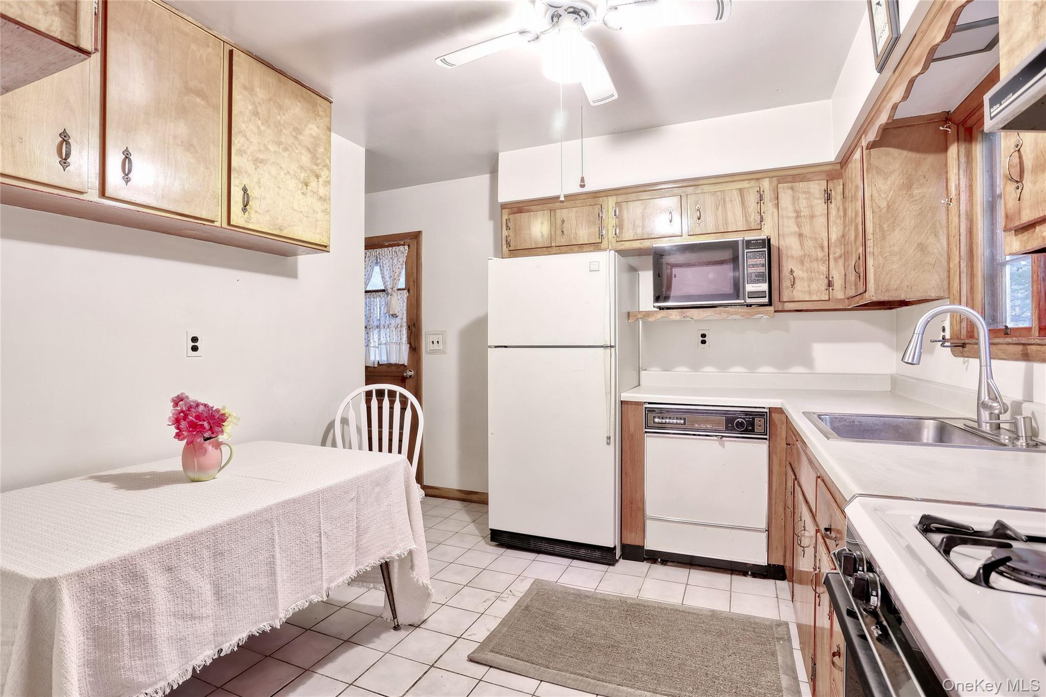 #9 photo, 17 Midway Road, Chestnut Ridge , NY 10977