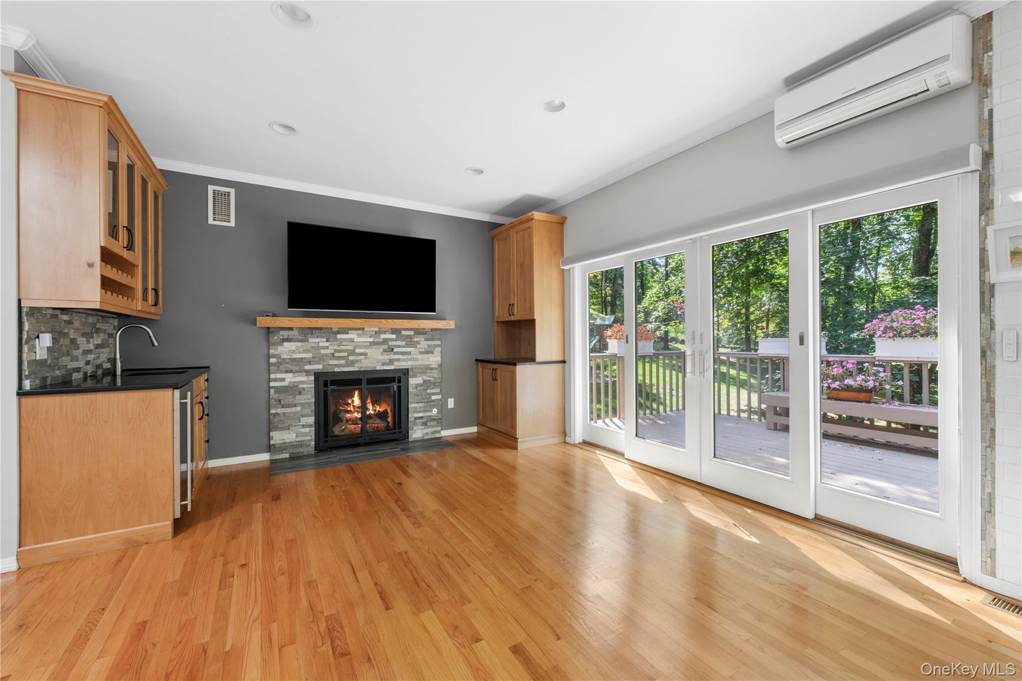 #14 photo, 120 McLain Street, Bedford Corners , NY 10549