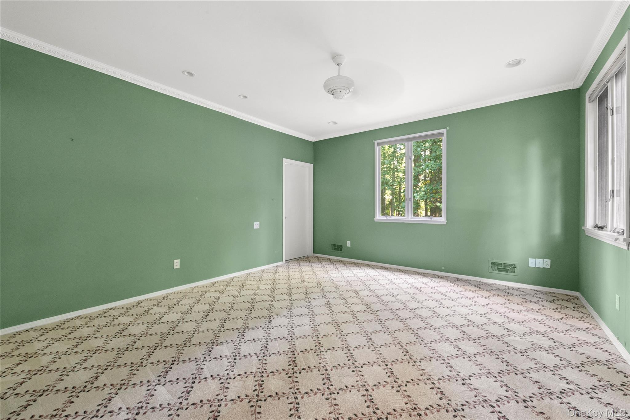 #18 photo, 120 McLain Street, Bedford Corners , NY 10549