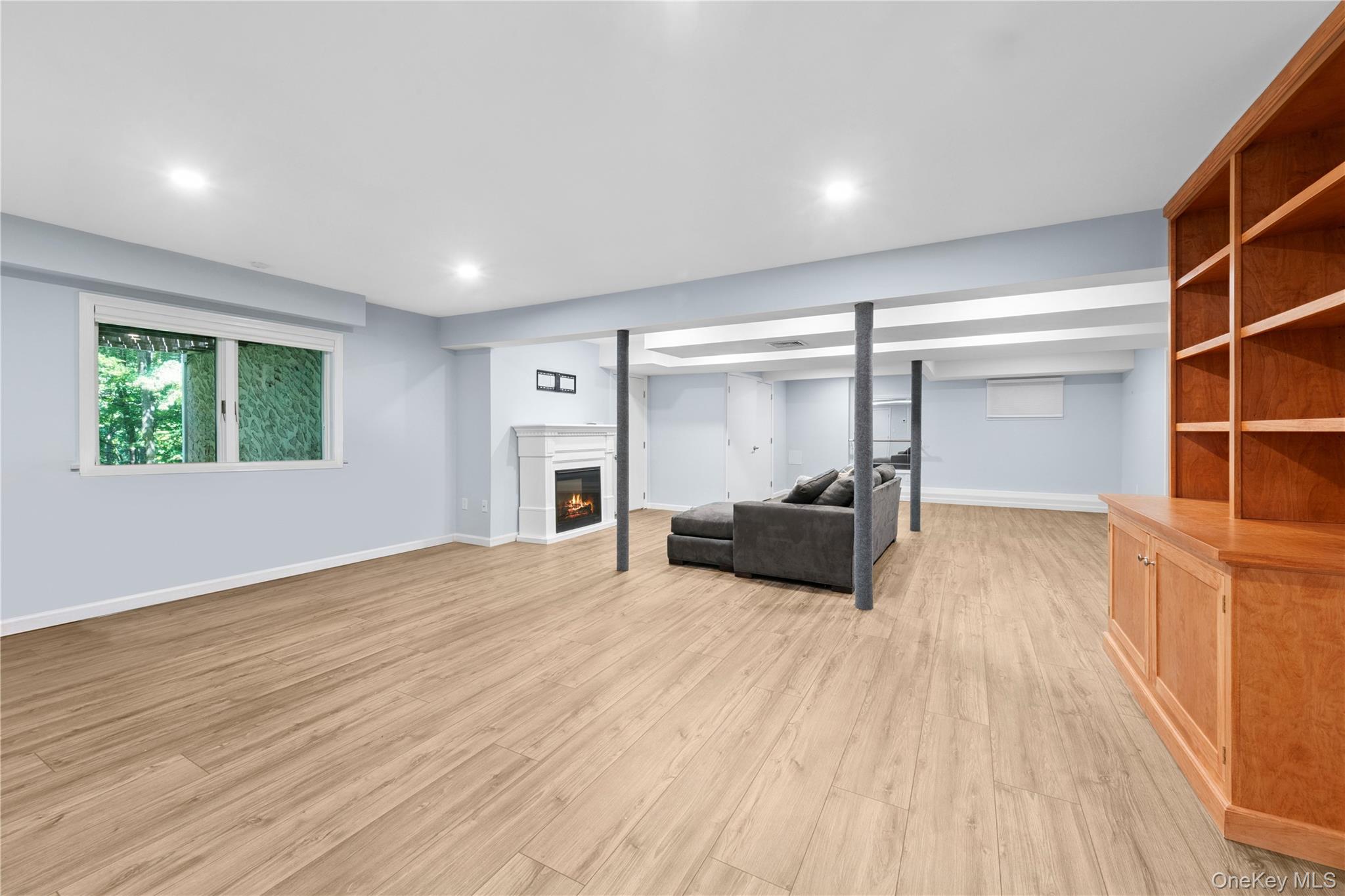 #20 photo, 120 McLain Street, Bedford Corners , NY 10549