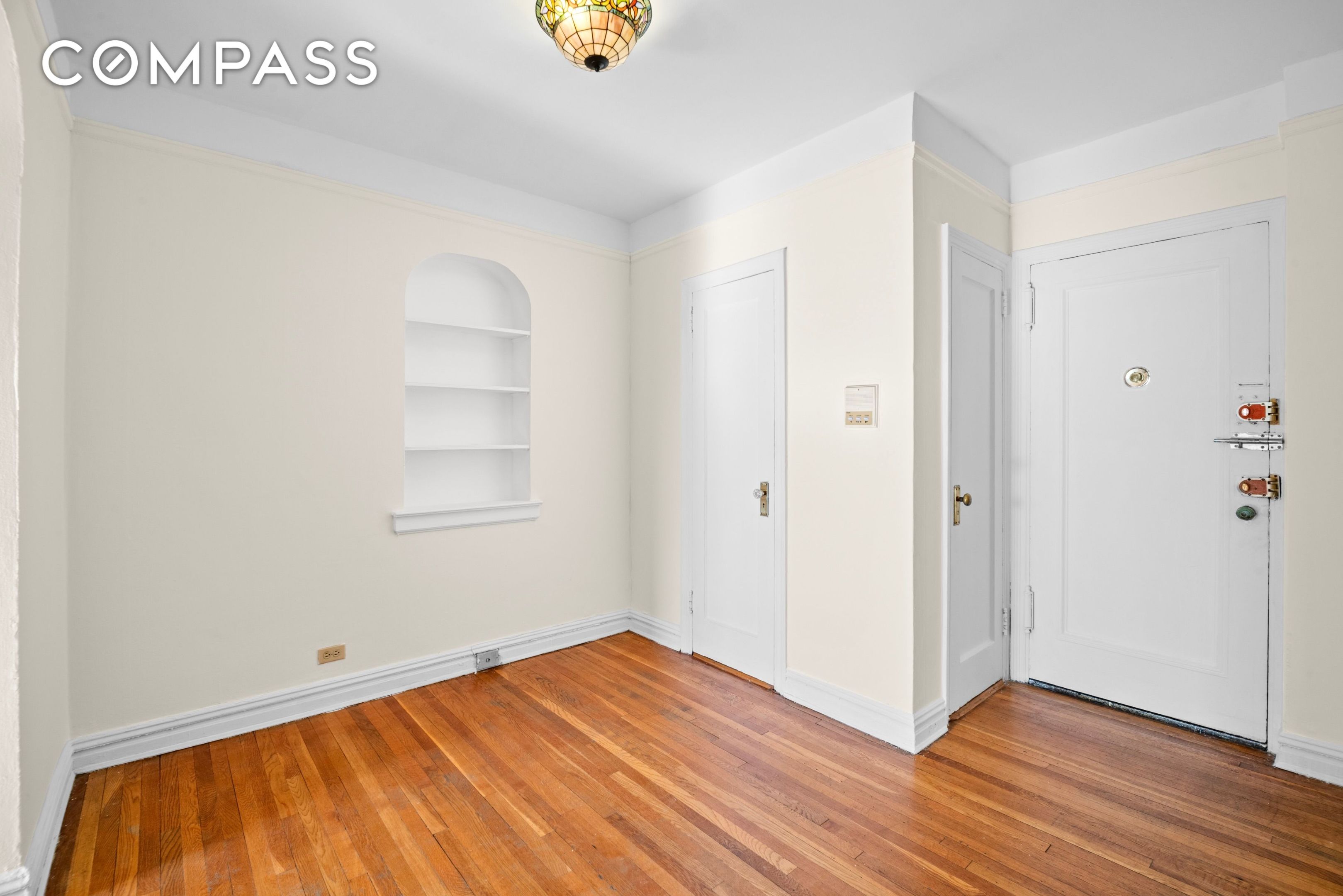 #3 photo, 40 Tehama Street, Kensington , NY 11218